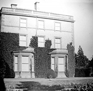 Swanbourne House in 1910, ten years before it became a school