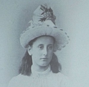 Florence Tapling as a young woman aged about 20; c1895.