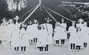 Swanbourne Girls dance around the maypole