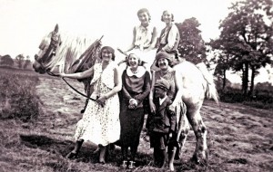 The Telford family  before the war, with Olive future mother of the twins in the centre front